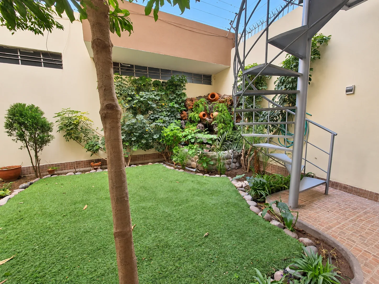 Casa en alquiler en Urb. Valle Escondido, imagen 2